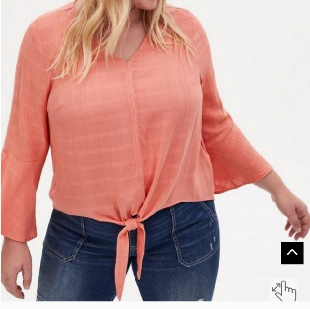 Torrid textured woven tie front top